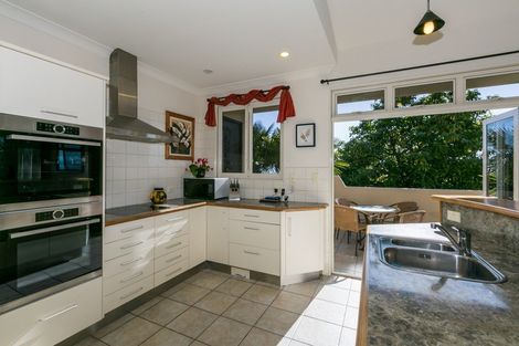 Photo of property in 1b Lincoln Road, Bluff Hill, Napier, 4110