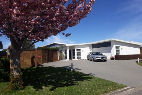 Photo of property in 8 Teagarden Close, Mairehau, Christchurch, 8052