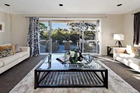 Photo of property in 10 Glenorchy Street, Glen Eden, Auckland, 0602