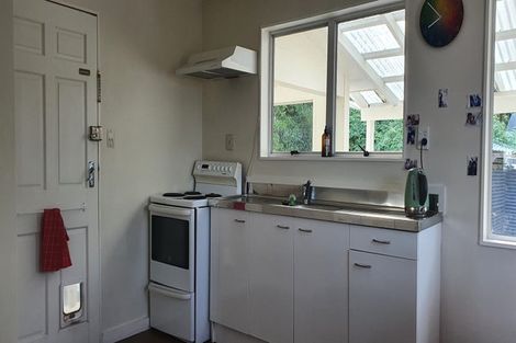 Photo of property in 90 Strathmore Avenue, Levin, 5510