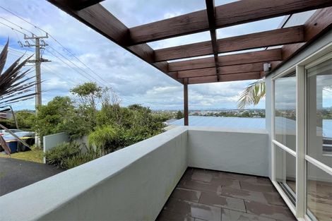 Photo of property in 1a Sycamore Drive, Sunnynook, Auckland, 0620