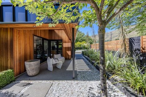 Photo of property in 3 Old Station Avenue, Wanaka, 9305