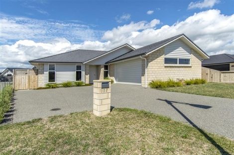 Photo of property in 57 Kahuparere Crescent, Pyes Pa, Tauranga, 3112