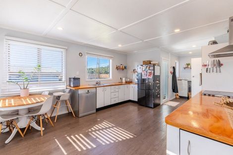 Photo of property in 99 Tavistock Road, Waipukurau, 4200