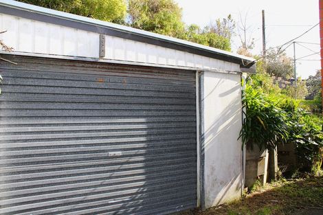 Photo of property in 19 Mark Avenue, Paparangi, Wellington, 6037