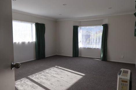 Photo of property in 80 Leighton Avenue, Waiwhetu, Lower Hutt, 5010