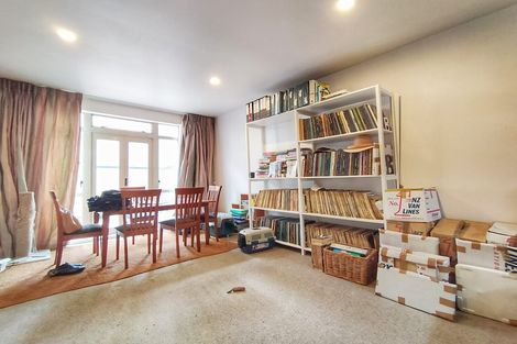 Photo of property in Henry Walton Flats, 4/2 Upper Queen Street, Auckland Central, Auckland, 1010