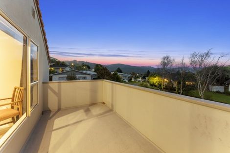 Photo of property in 77 Sunbrae Drive, Silverstream, Upper Hutt, 5019