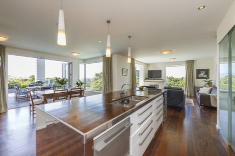 Photo of property in 51 The Strand, Fitzherbert, Palmerston North, 4410