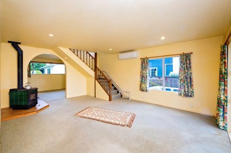 Photo of property in 92 Beach Road, Haumoana, 4102