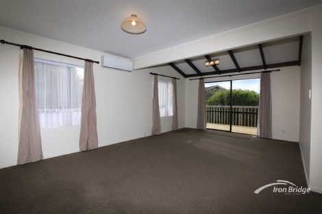 Photo of property in 1/125 Oaktree Avenue, Browns Bay, Auckland, 0630