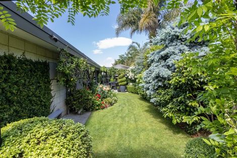 Photo of property in 72 Puketapu Road, Taradale, Napier, 4112