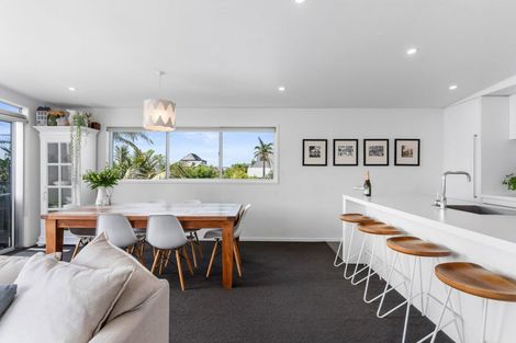 Photo of property in 109a Simpson Road, Papamoa Beach, Papamoa, 3118