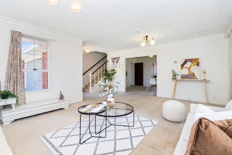 Photo of property in 2/23 Montclare Avenue, Ilam, Christchurch, 8041