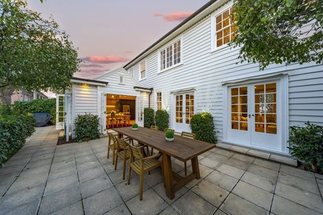 Photo of property in 21 Rastrick Street, Merivale, Christchurch, 8014