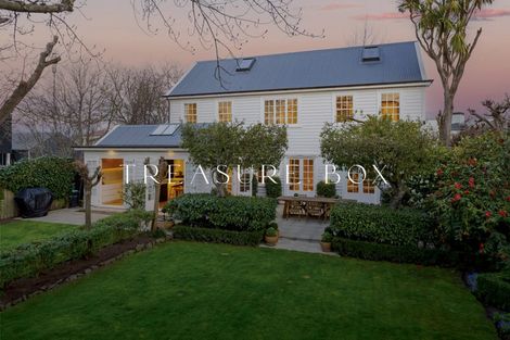Photo of property in 21 Rastrick Street, Merivale, Christchurch, 8014