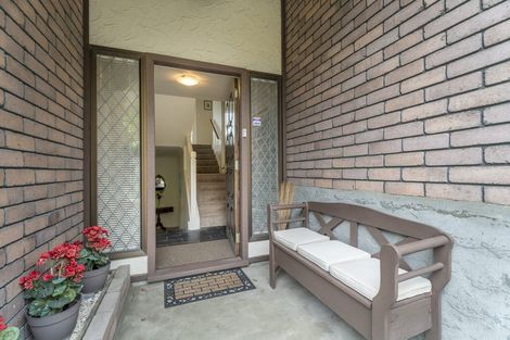 Photo of property in 6 Burbank Crescent, Churton Park, Wellington, 6037