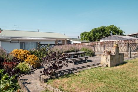 Photo of property in 96 Moana Road, Okitu, Gisborne, 4010