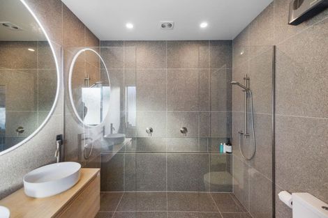 Photo of property in 4 Crawford Place, Lake Hayes, Queenstown, 9304