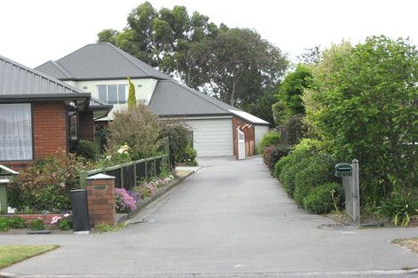 Photo of property in 20 Anglesea Avenue, Parklands, Christchurch, 8083