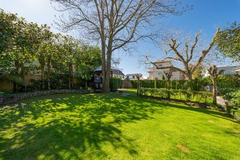 Photo of property in 21 Rastrick Street, Merivale, Christchurch, 8014