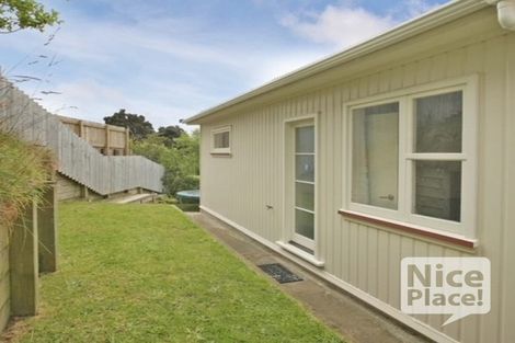 Photo of property in 64 Eden Street, Island Bay, Wellington, 6023