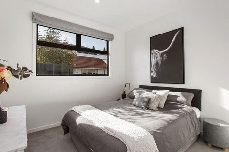 Photo of property in 122a Clyde Road, Ilam, Christchurch, 8041