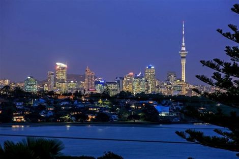 Photo of property in 1/11 Pine Ridge Terrace, Hauraki, Auckland, 0622