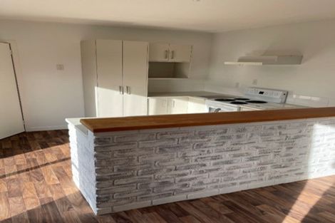 Photo of property in 12 Ohaupo Road, Hamilton Lake, Hamilton, 3204