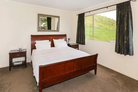Photo of property in 35 Trigg Road, Huapai, Kumeu, 0810