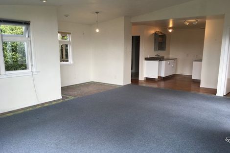 Photo of property in 60 Orangi Kaupapa Road, Northland, Wellington, 6012