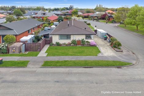 Photo of property in 32 Nixon Street, Tinwald, Ashburton, 7700