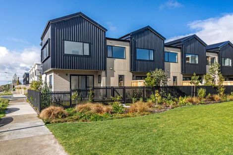 Photo of property in 13 Tokarewa Close, Mount Wellington, Auckland, 1062