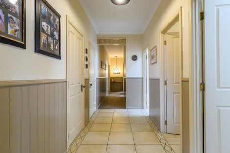 Photo of property in 50 La Colina Place, Bethlehem, Tauranga, 3110