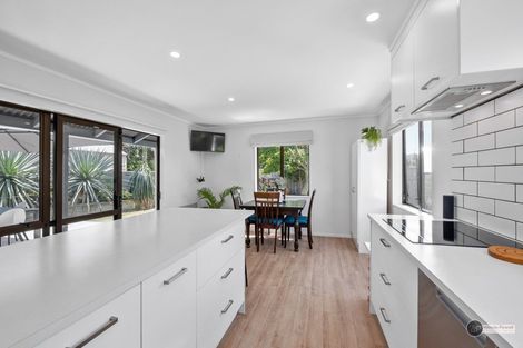 Photo of property in 1/44 Randwick Crescent, Moera, Lower Hutt, 5010