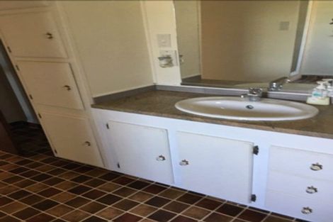 Photo of property in 327 Riverbend Road, Meeanee, Napier, 4183