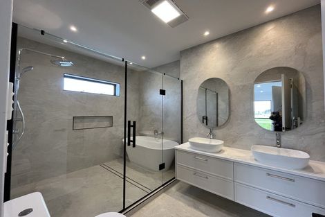 Photo of property in 43 Maungakaraka Road, Karaka, 2580