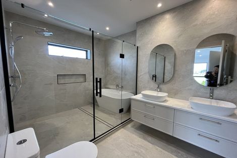 Photo of property in 43 Maungakaraka Road, Karaka, 2580
