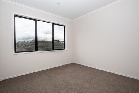 Photo of property in 2/10 Charlemont Street, Whitiora, Hamilton, 3200