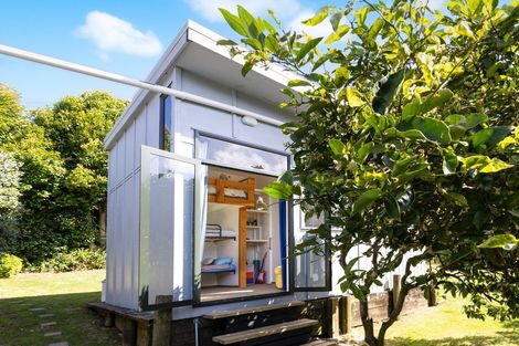 Photo of property in 4 Seatoun Avenue, Leigh, Warkworth, 0985