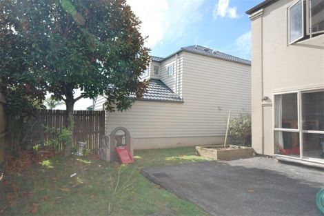 Photo of property in 28 Terracotta Drive, Blockhouse Bay, Auckland, 0600