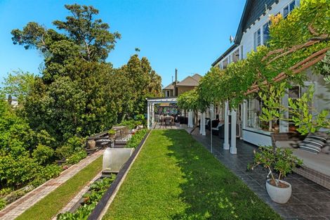 Photo of property in 31 Haronga Road, Inner Kaiti, Gisborne, 4010