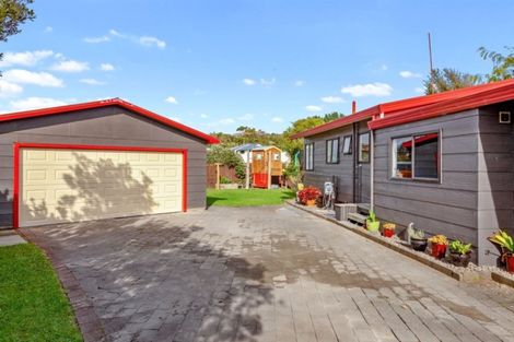 Photo of property in 64 Harbour Road, Ohope, 3121