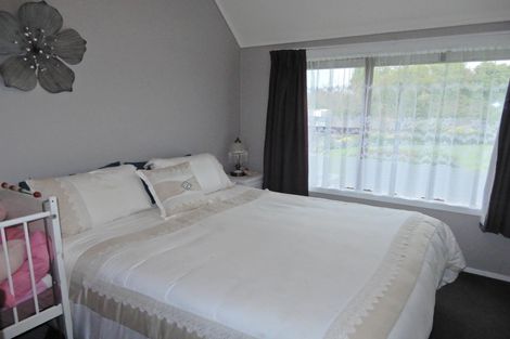 Photo of property in 20 Ruru Crescent, Putaruru, 3411