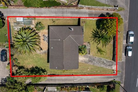 Photo of property in 13 Spinella Drive, Bayview, Auckland, 0629