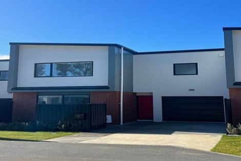 Photo of property in 6 Breakwater Way, Whitby, Porirua, 5024