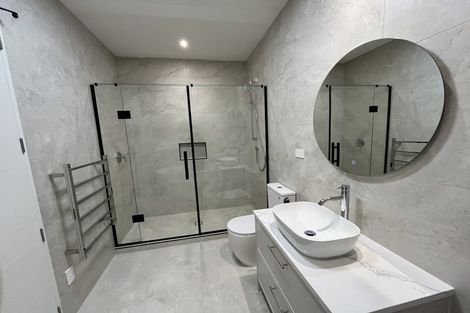 Photo of property in 43 Maungakaraka Road, Karaka, 2580