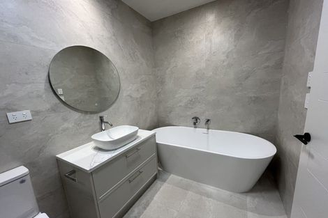 Photo of property in 43 Maungakaraka Road, Karaka, 2580