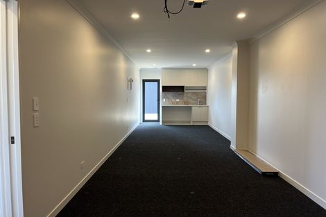 Photo of property in 43 Maungakaraka Road, Karaka, 2580