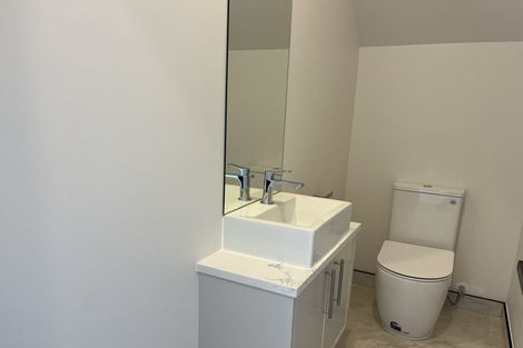 Photo of property in 43 Maungakaraka Road, Karaka, 2580